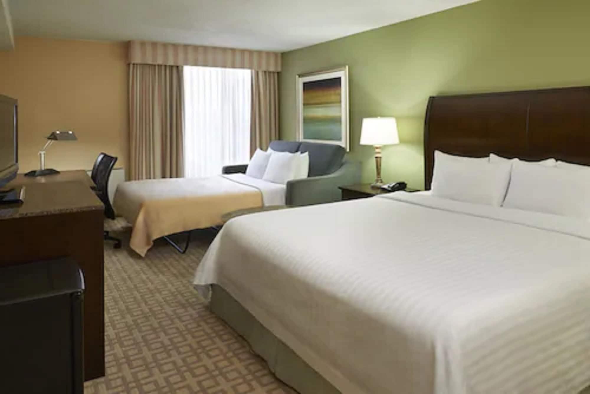 Hotel Carlingview Toronto Airport Mississauga Esterno foto
