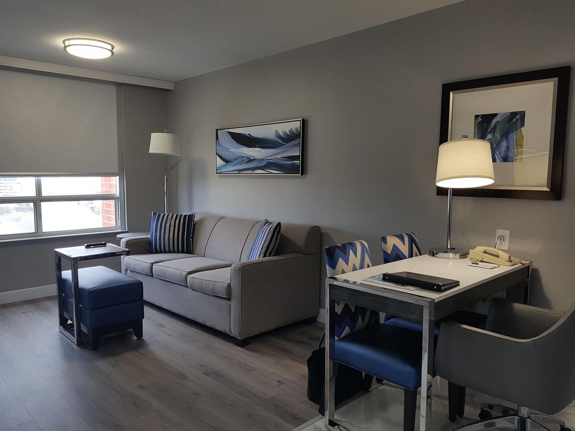Hotel Carlingview Toronto Airport Mississauga Esterno foto