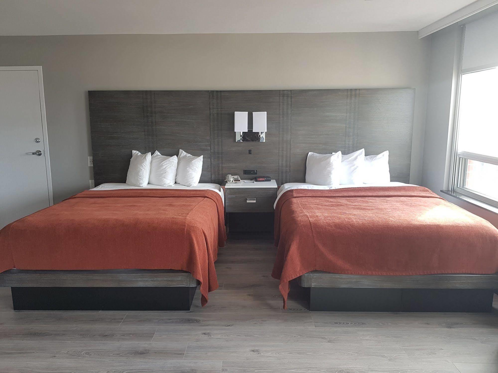 Hotel Carlingview Toronto Airport Mississauga Esterno foto